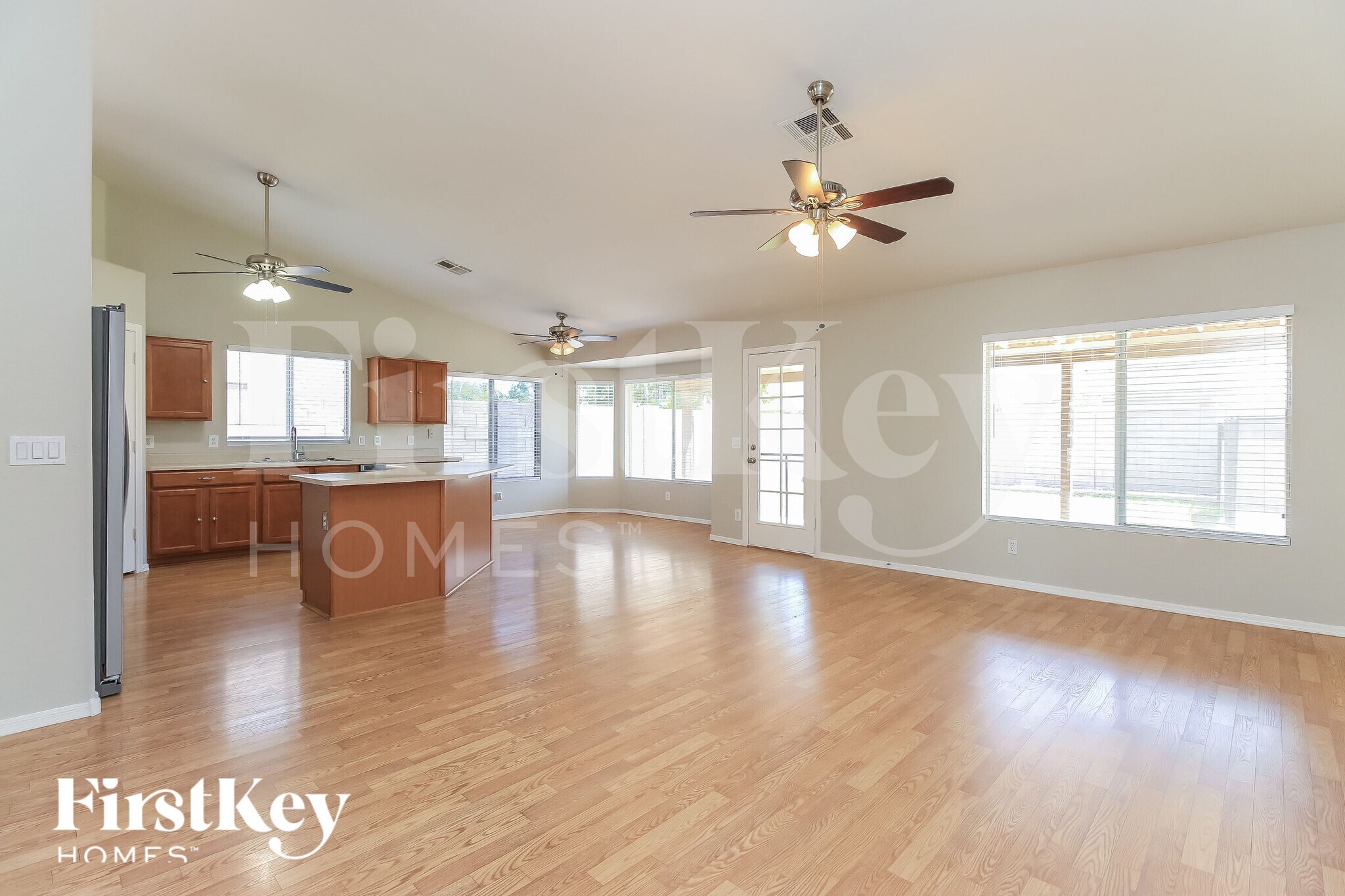 Building Photo - 3645 E Shapinsay Dr