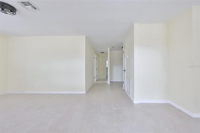 Building Photo - 4621 16th Ave S