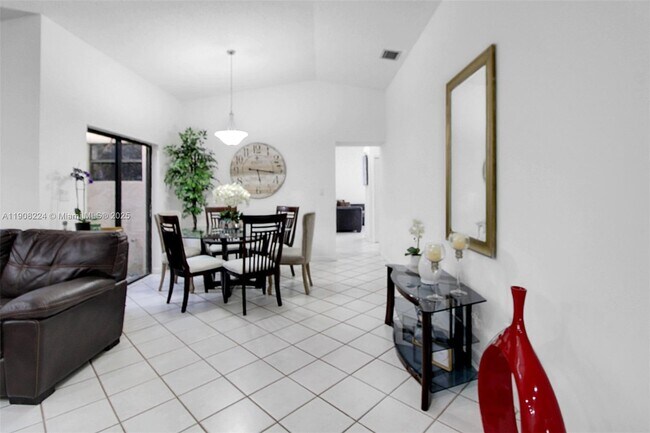 Building Photo - 13625 SW 99th Terrace