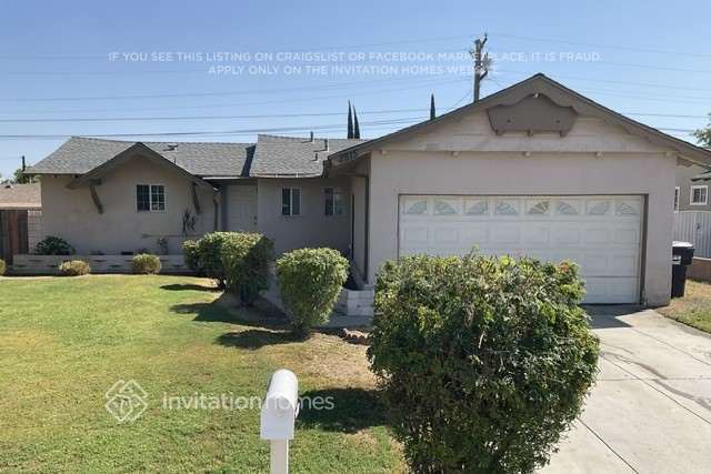 Building Photo - 2815 St Elmo Dr