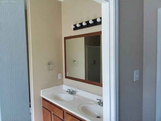 Building Photo - 3311 Siebinthaler Ln