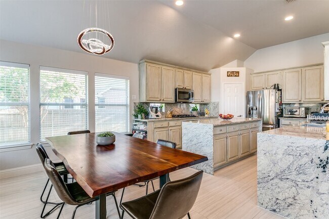 Building Photo - 6004 Grand Meadow Ln
