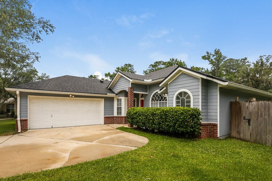 Building Photo - 1103 Summer Springs Drive