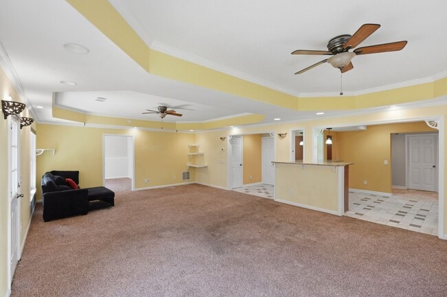 Building Photo - 2927 Arbor Creek Ln