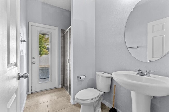 Building Photo - 14903 Fells Ln