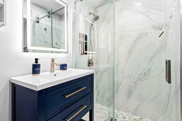 Building Photo - 72 S Ocean Blvd