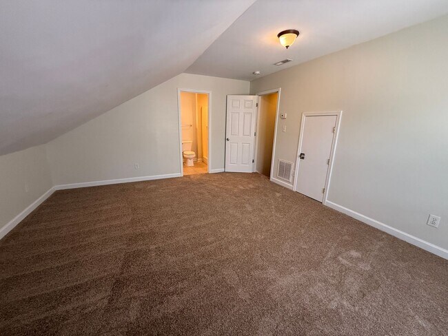 Building Photo - 2628 Coulter Pl
