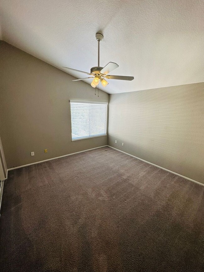 Building Photo - Coming Soon! 3 bedroom Murrieta home for L...