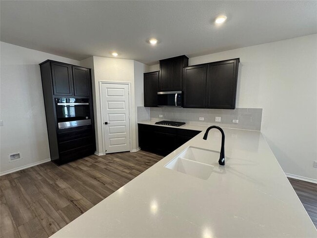 Building Photo - 1624 River Plateau Dr