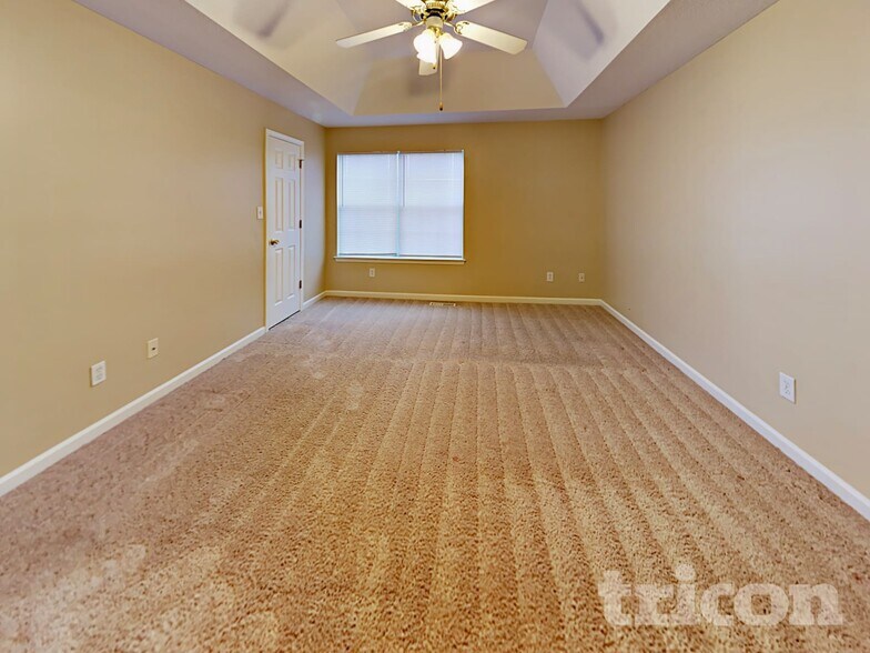 Building Photo - 6405 Cardiff Ln