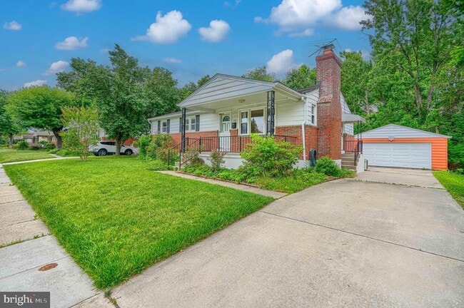Building Photo - 112 Springside Dr