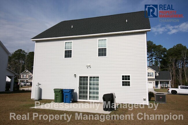 Building Photo - 225 Lookout Ln