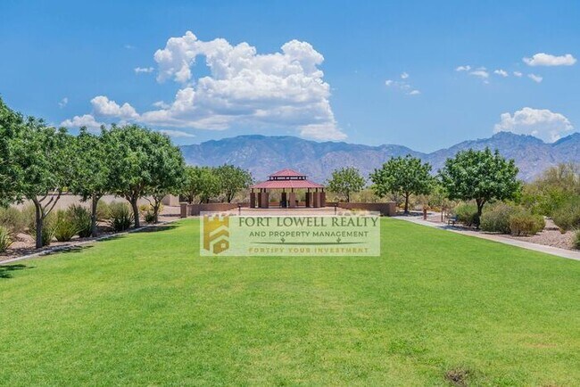 Building Photo - COMING SOON! Modern 4 Bedroom Home in Gate...