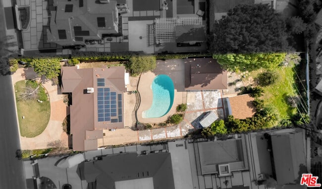 Building Photo - 19732 Henshaw St