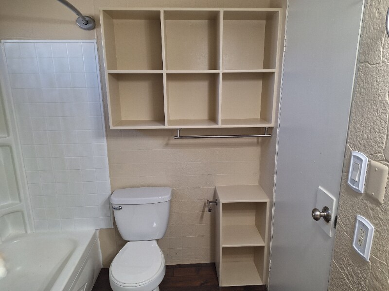 Building Photo - 3526 N Cascade Ave