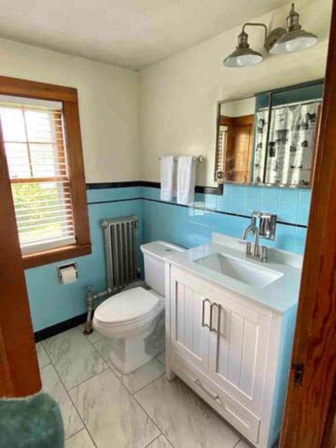 Building Photo - 319 Bridge St