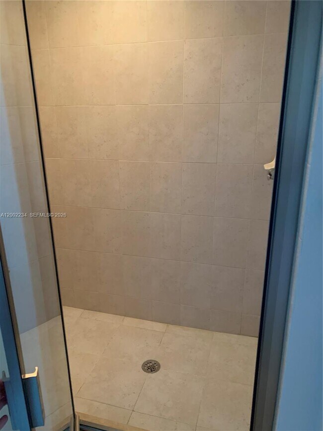 Building Photo - 1830 Radius Dr