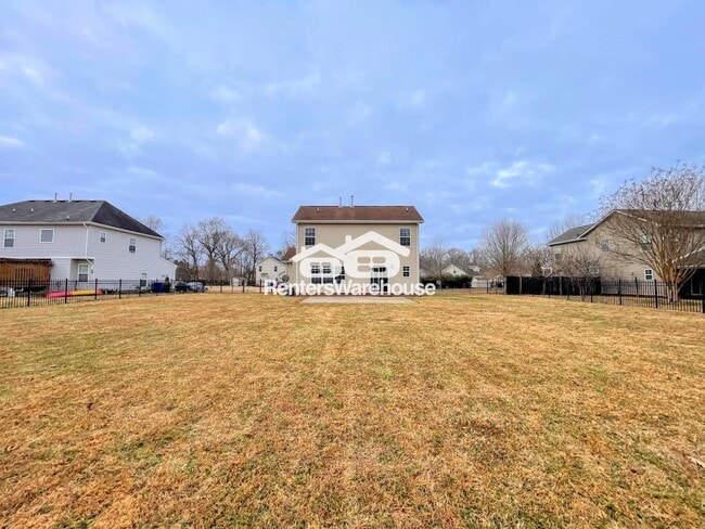 Building Photo - 6019 Mainsail Ln