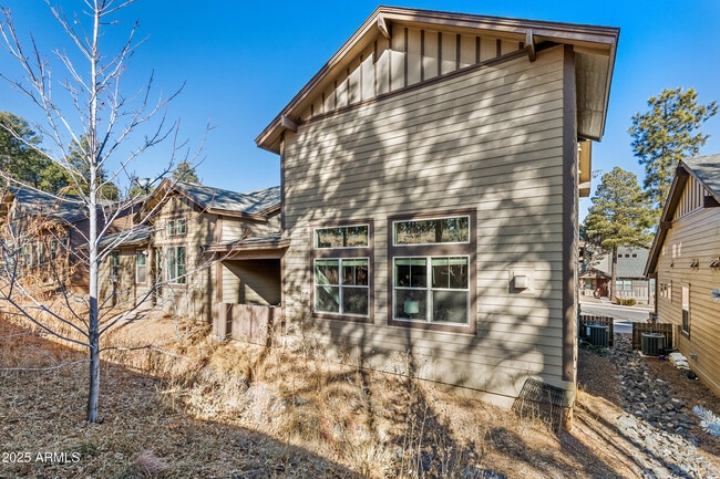 Building Photo - 2477 W Mission Timber Cir