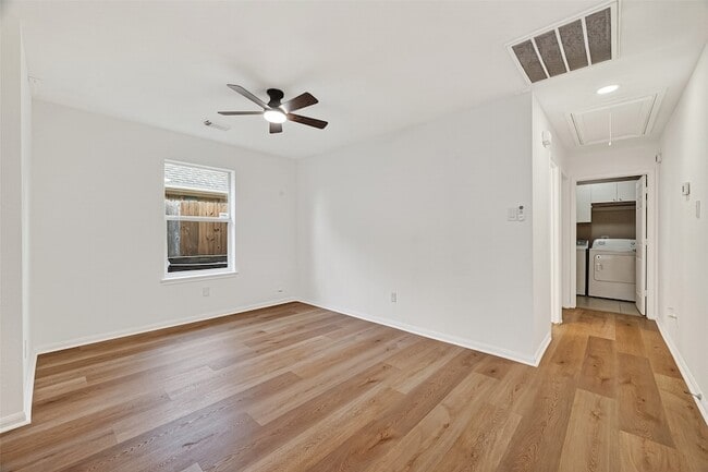 Building Photo - 2905 Fountain Brook Ct