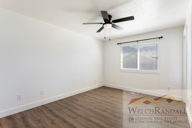 Building Photo - Beautiful Single-Family Home in Ogden