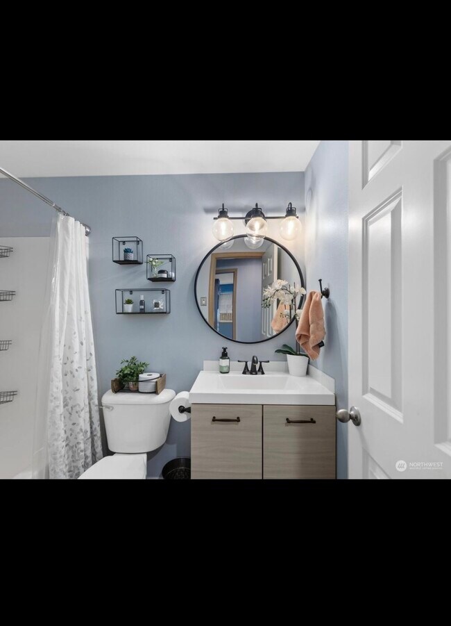 Building Photo - 4331 149th Pl NE