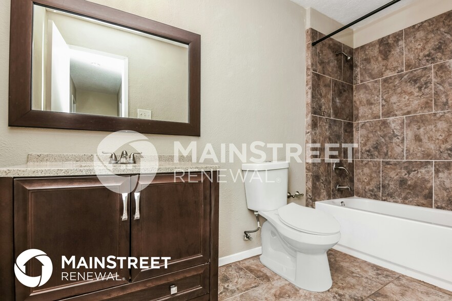 Building Photo - 2709 Meadow Isle Ln