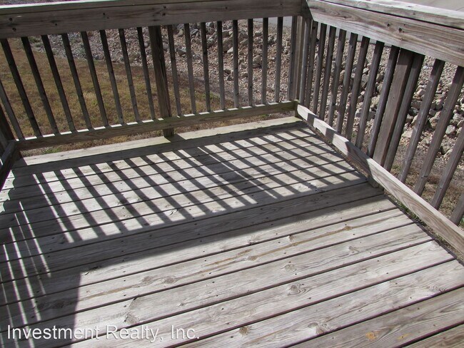 Building Photo - 20333 Skyview Dr