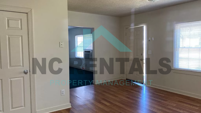 Building Photo - COMING SOON! Cozy 2-Bedroom Rental in High...