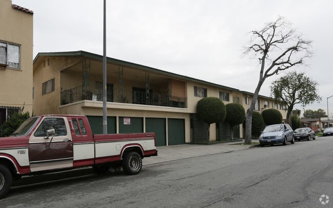 Building Photo - 6730-6800 Marbrisa Ave