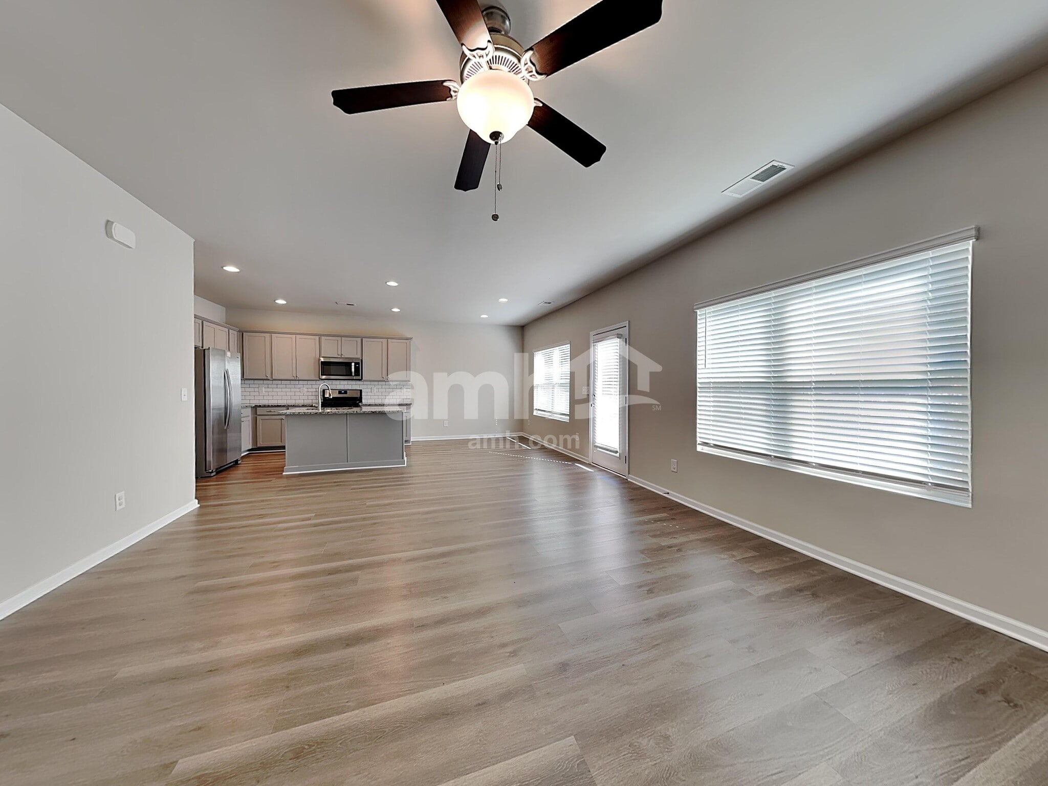 Building Photo - 222 N Fortune Way