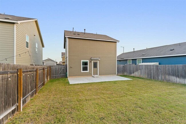 Building Photo - 130 Soapstone Pass