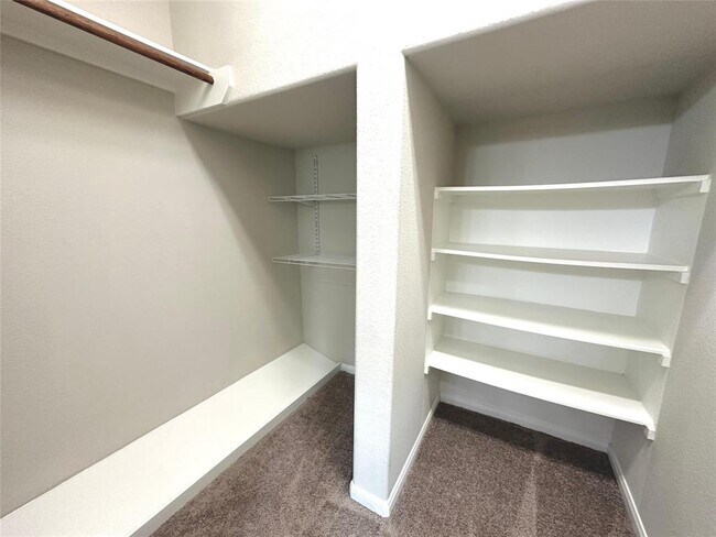 Building Photo - 23206 N Briarlilly Park Cir
