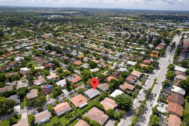 Building Photo - 4108 NW 79th Ave
