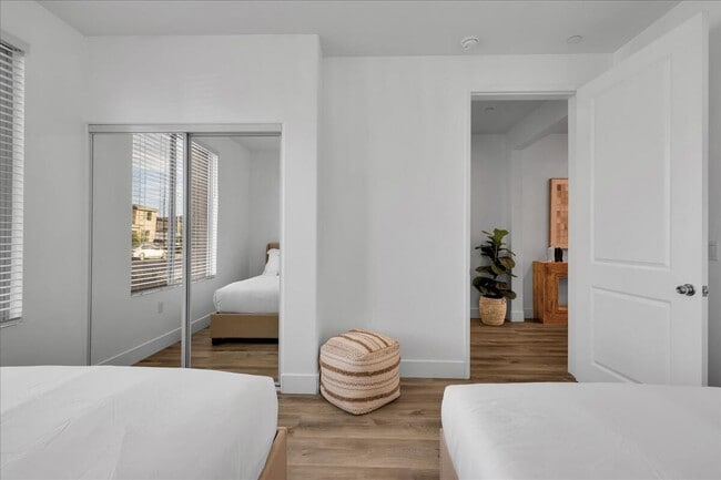 Building Photo - 83796 Moreno St