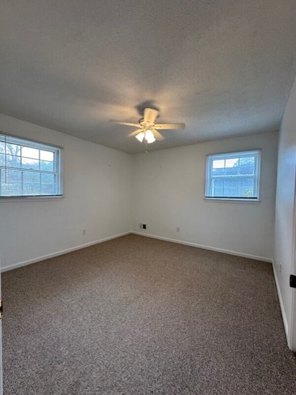 Building Photo - 107 Sunny Vista Dr