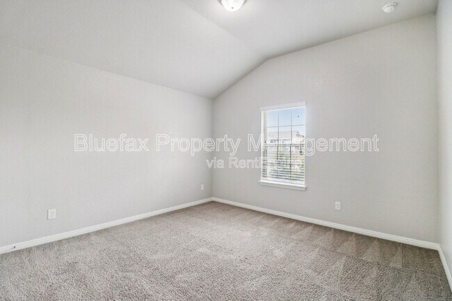 Building Photo - 13840 Tribeca