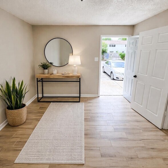 Building Photo - 3449 Southern Ave