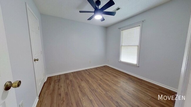 Building Photo - 814 Guilford College Rd