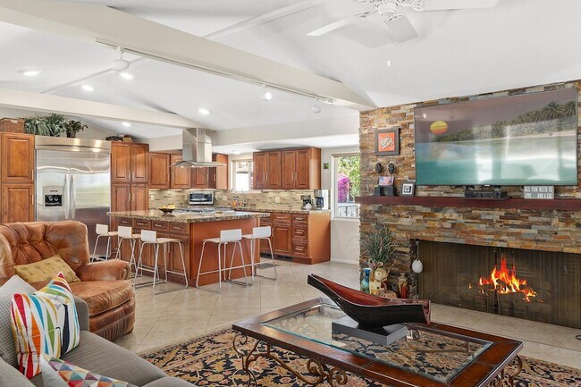 Building Photo - 70801 Fairway Dr