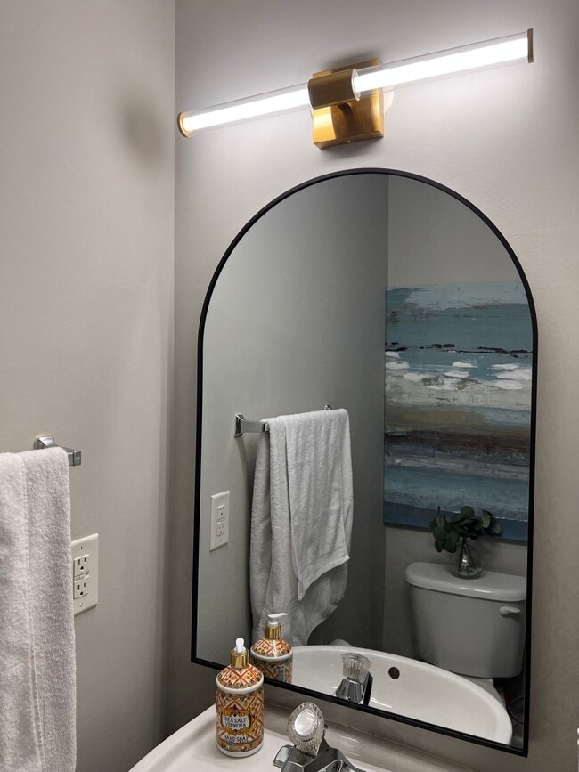 Building Photo - 76 Gr-Pd-51