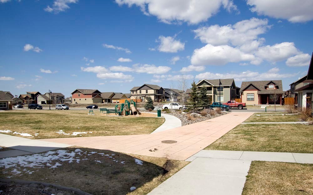 Building Photo - 3892 Equestrian Ln