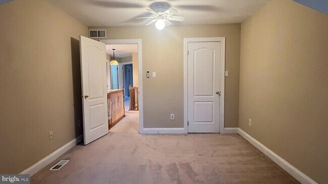 Building Photo - 67 Highpoint Dr