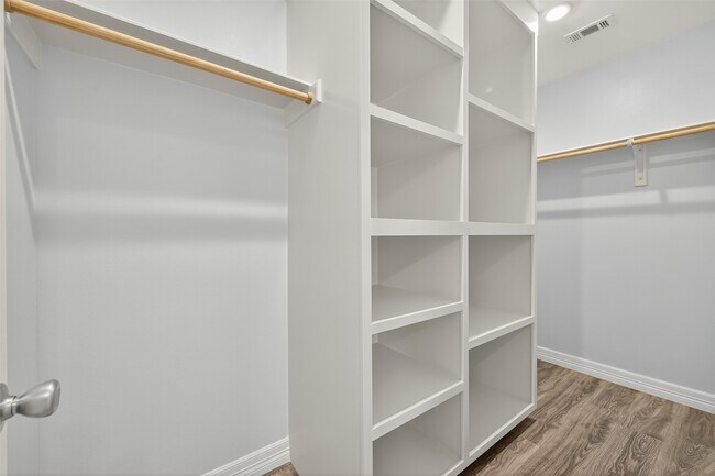 Building Photo - 6928 Apache St