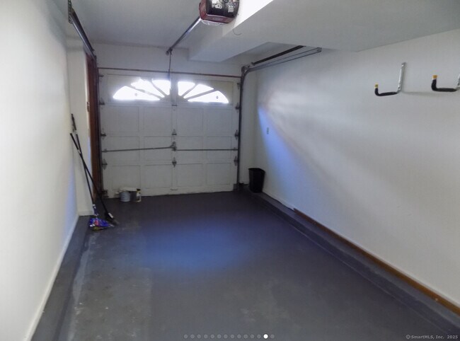 Building Photo - 31 Meloy Rd