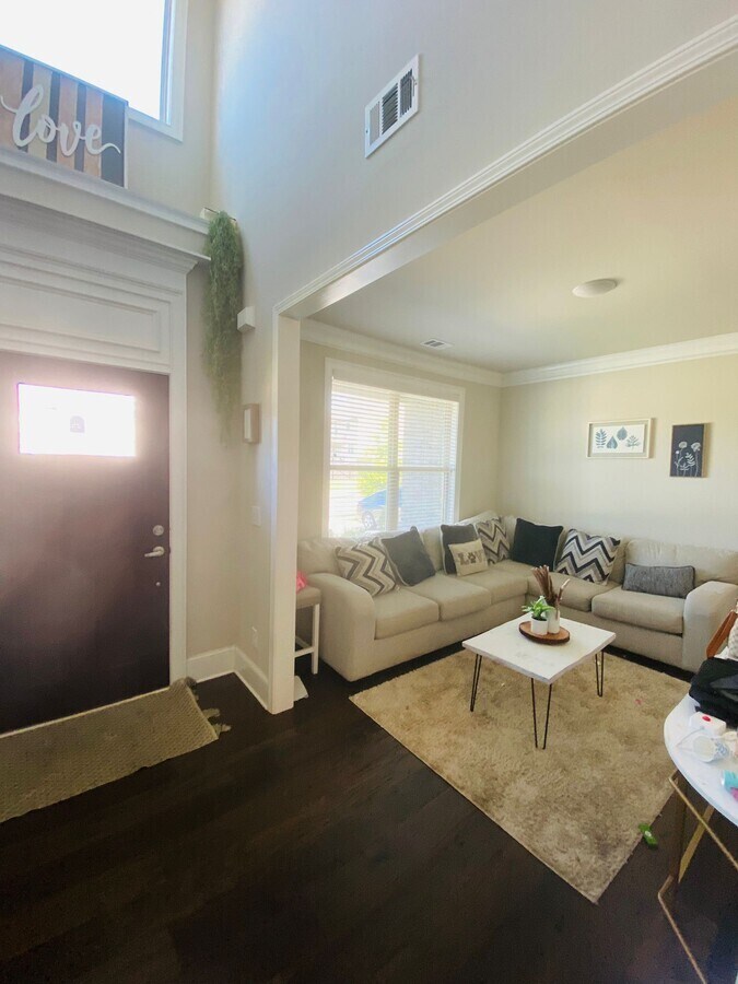 Building Photo - 5274 Sophia Downs Ct