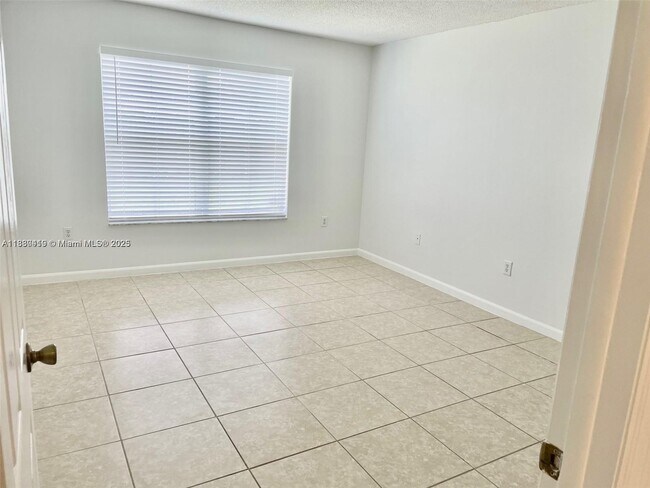 Building Photo - 14232 SW 163rd St