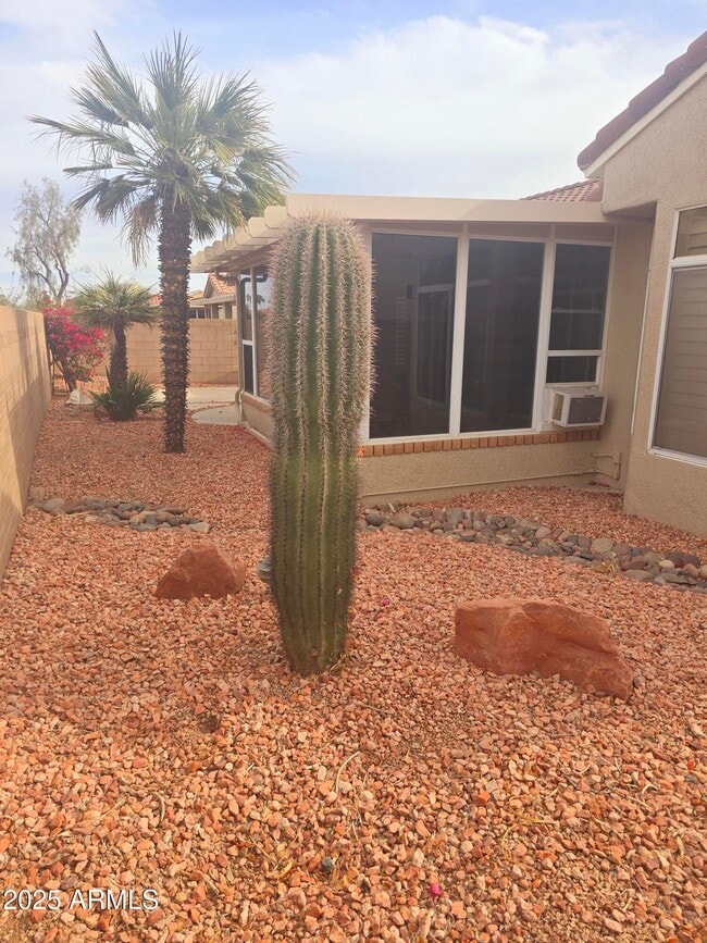 Building Photo - 13636 W Antelope Dr