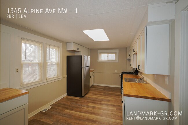 Building Photo - 1345 Alpine Ave NW
