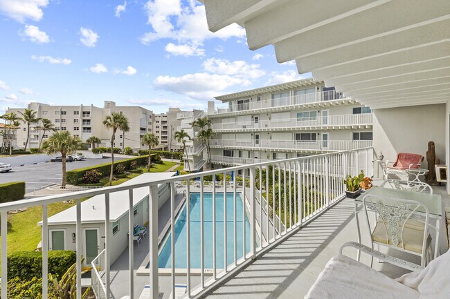 Building Photo - 3500 S Ocean Blvd